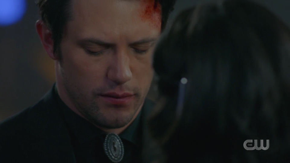 VampireDiariesWorld-dot-nl_RoswellNewMexico1x011-1729.jpg