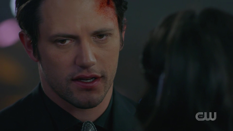 VampireDiariesWorld-dot-nl_RoswellNewMexico1x011-1732.jpg