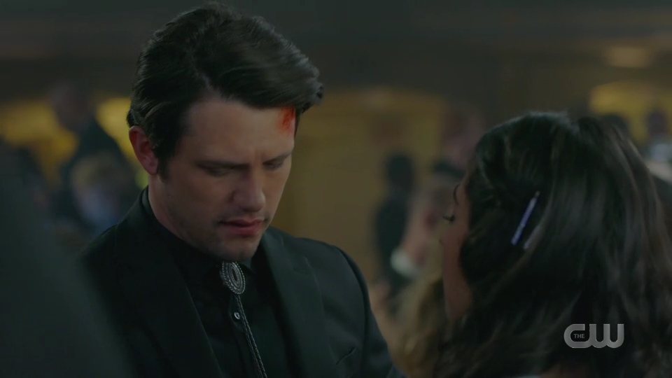 VampireDiariesWorld-dot-nl_RoswellNewMexico1x011-1753.jpg