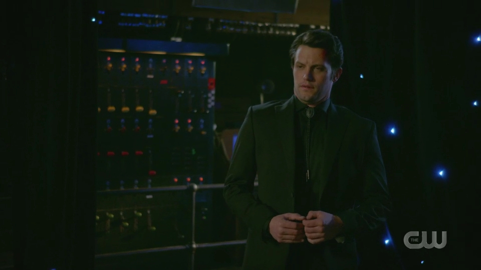 VampireDiariesWorld-dot-nl_RoswellNewMexico1x011-2227.jpg