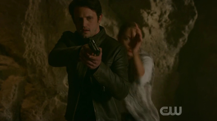 VampireDiariesWorld-dot-nl_RoswellNewMexico1x12-0501.jpg