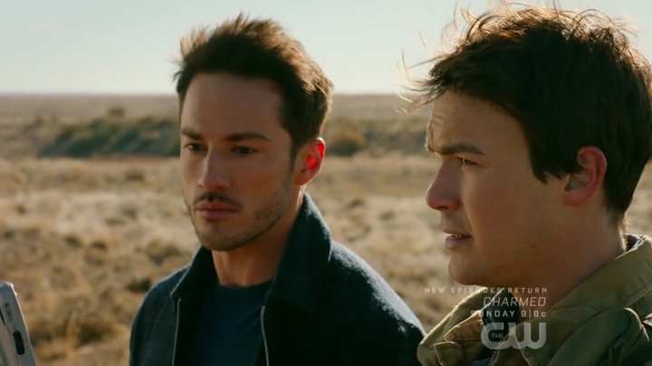 VampireDiariesWorld-dot-nl_RoswellNewMexico1x12-0676.jpg