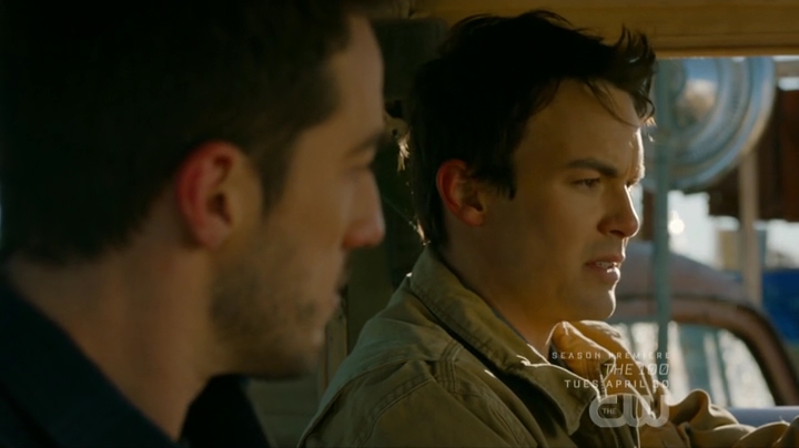 VampireDiariesWorld-dot-nl_RoswellNewMexico1x12-2302.jpg