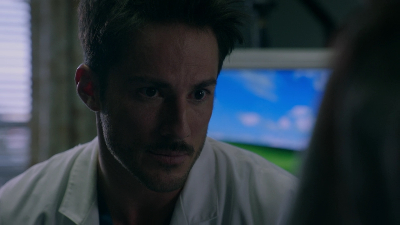 VampireDiariesWorld-dot-nl-RoswellNewMexico2x01-1124.jpg