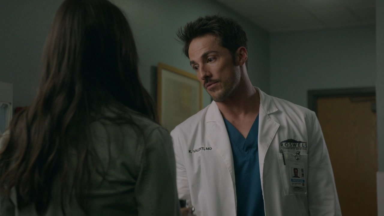 VampireDiariesWorld-dot-nl-RoswellNewMexico2x01-1336.jpg