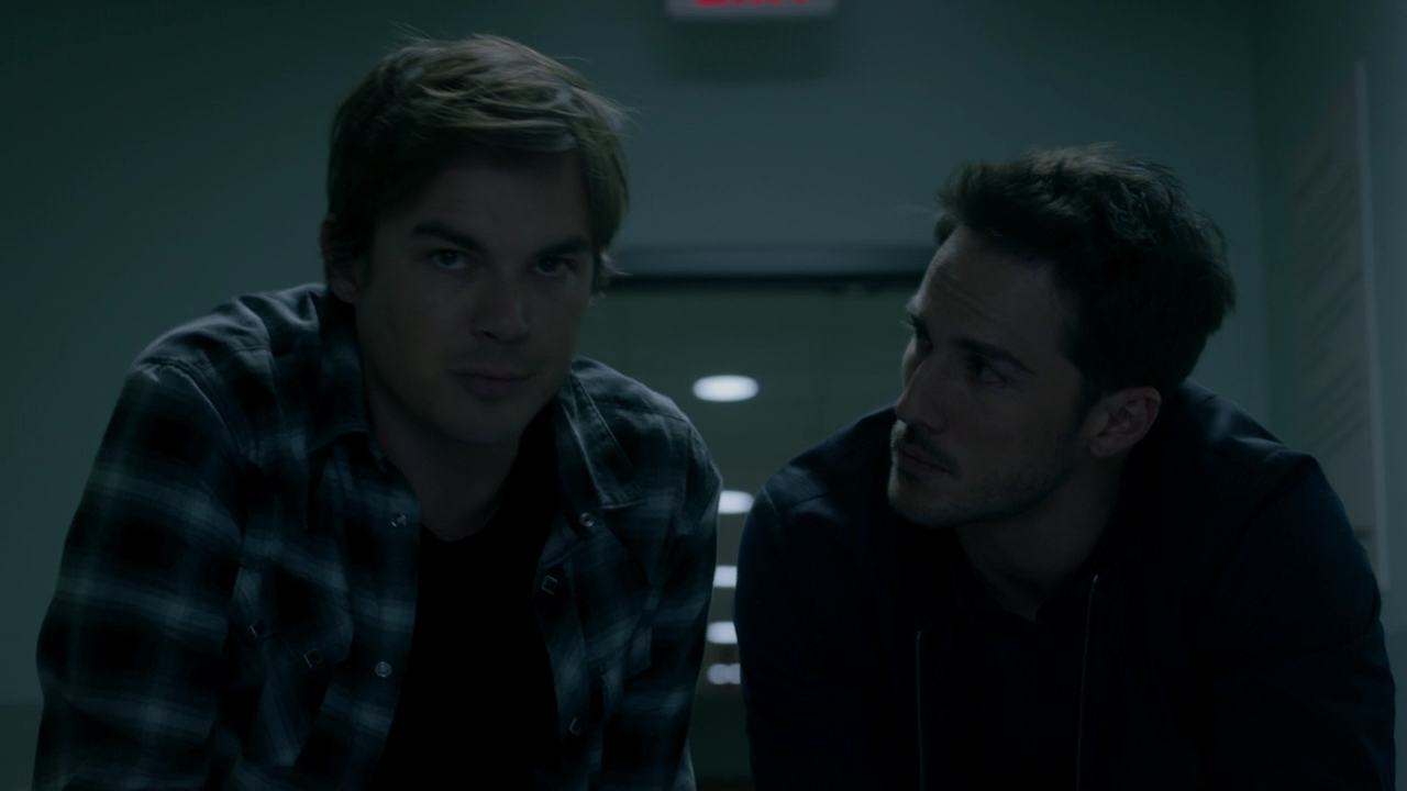 VampireDiariesWorld-dot-nl-RoswellNewMexico2x01-1837.jpg