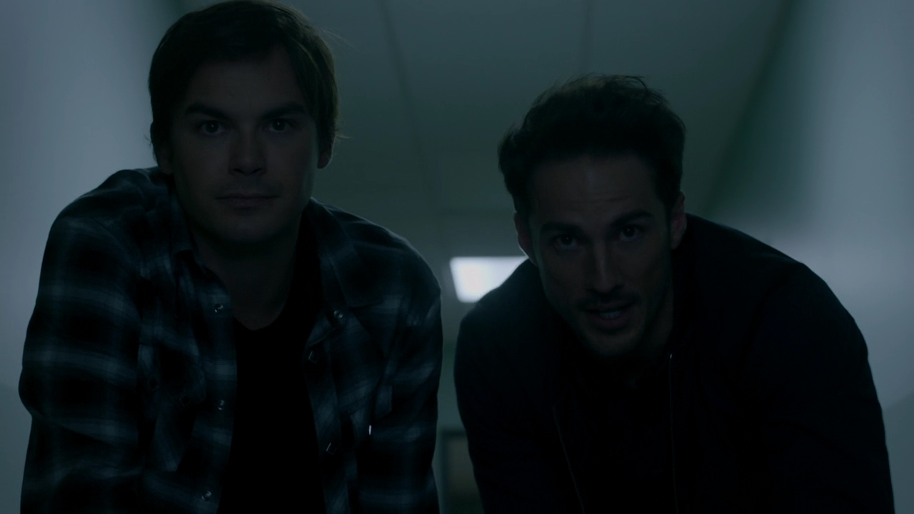 VampireDiariesWorld-dot-nl-RoswellNewMexico2x01-1846.jpg
