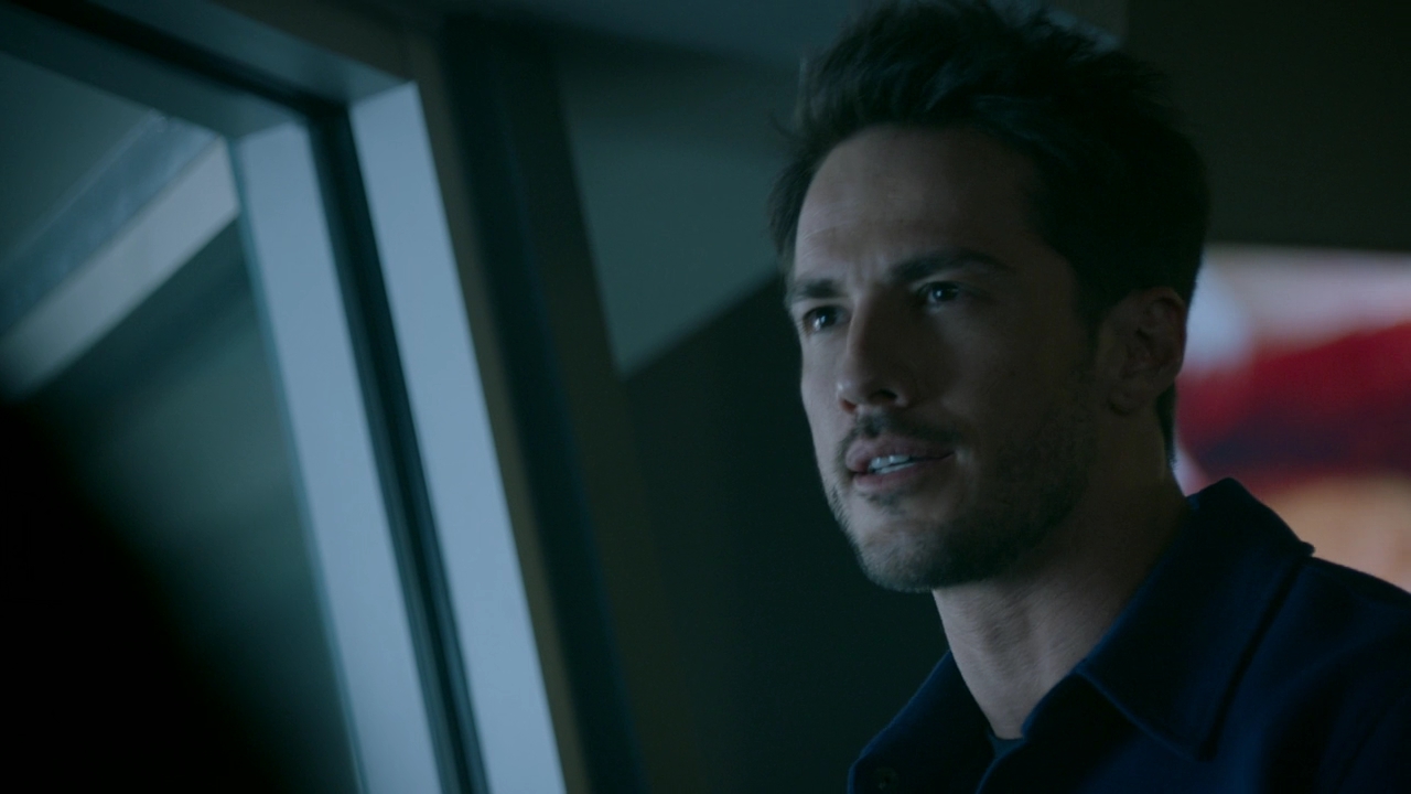VampireDiariesWorld-dot-nl_RoswellNewMexico2x02-1817.jpg