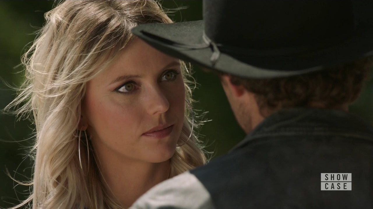 VampireDiariesWorld-dot-nl_RoswellNewMexico2x03-0640.jpg