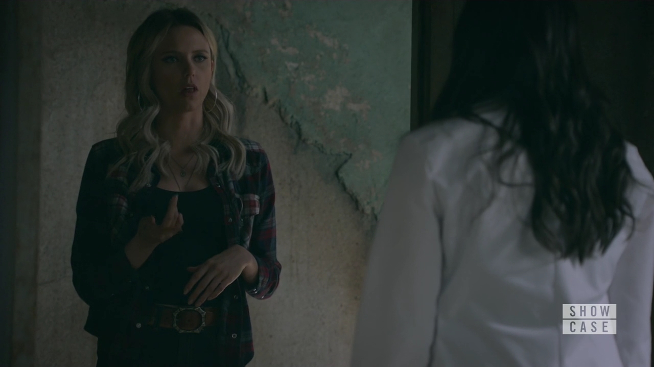 VampireDiariesWorld-dot-nl_RoswellNewMexico2x03-0725.jpg