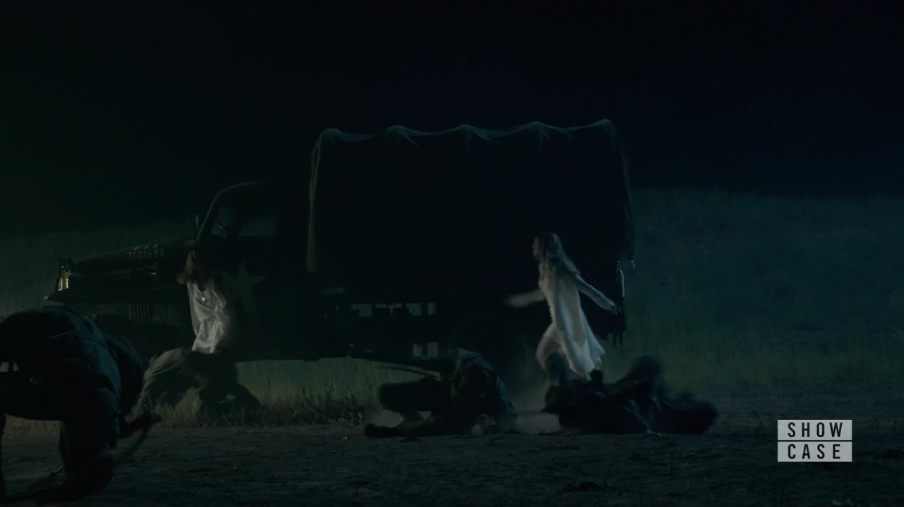 VampireDiariesWorld-dot-nl_RoswellNewMexico2x03-2213.jpg