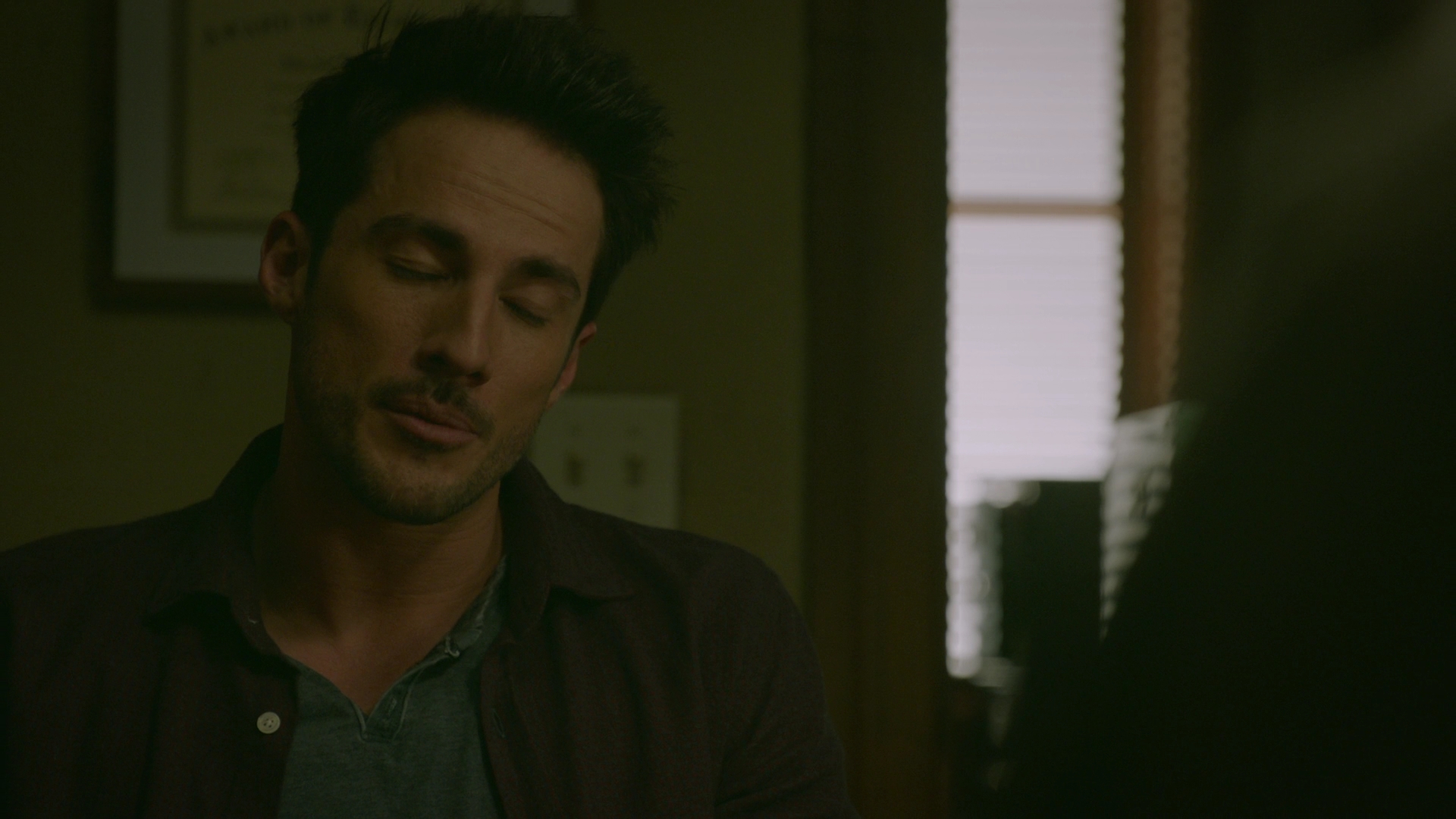 VampireDiariesWorld-dot-nl_RoswellNewMexico2x04-0495.jpg
