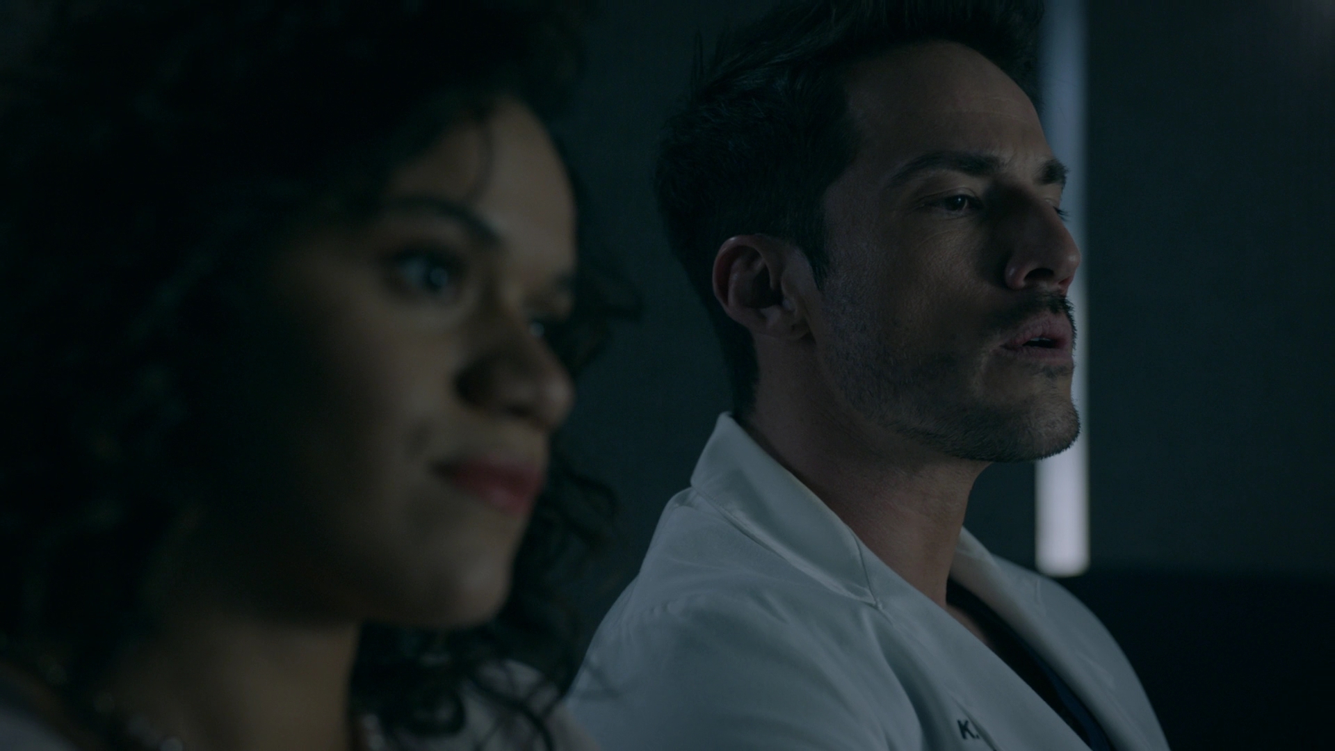 VampireDiariesWorld-dot-nl_RoswellNewMexico2x04-0682.jpg