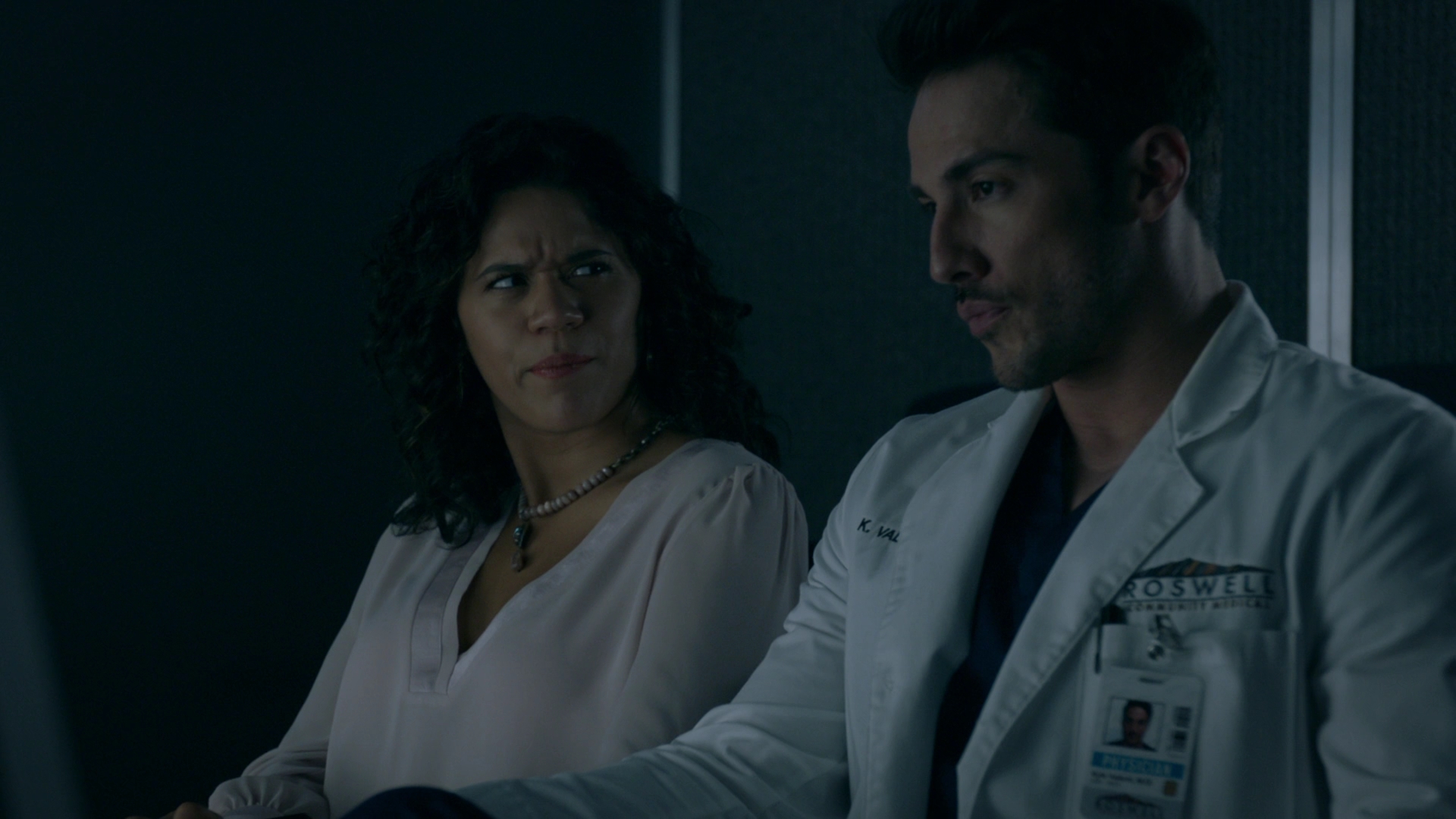 VampireDiariesWorld-dot-nl_RoswellNewMexico2x04-0695.jpg
