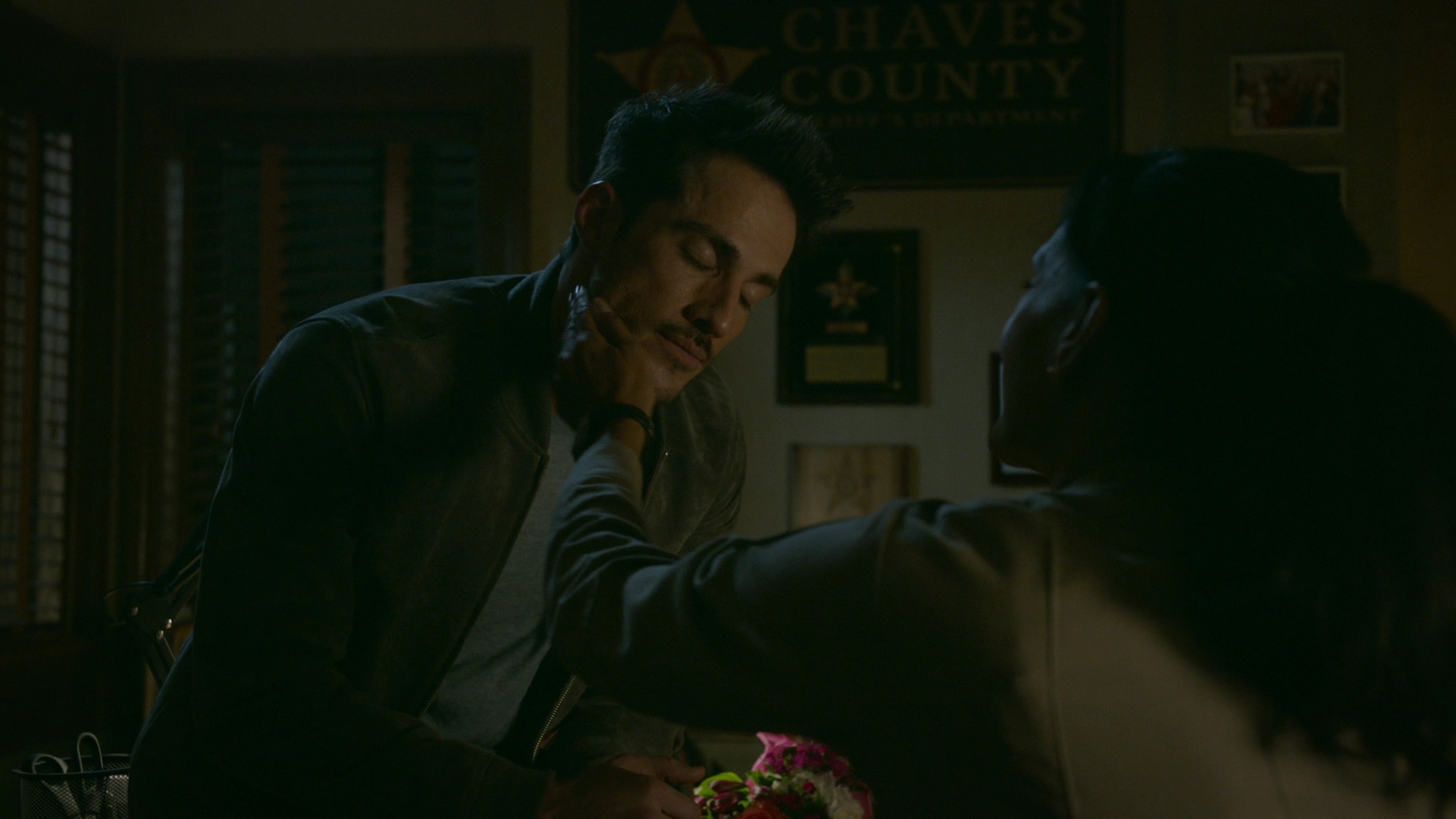 VampireDiariesWorld-dot-nl_RoswellNewMexico2x04-1903.jpg