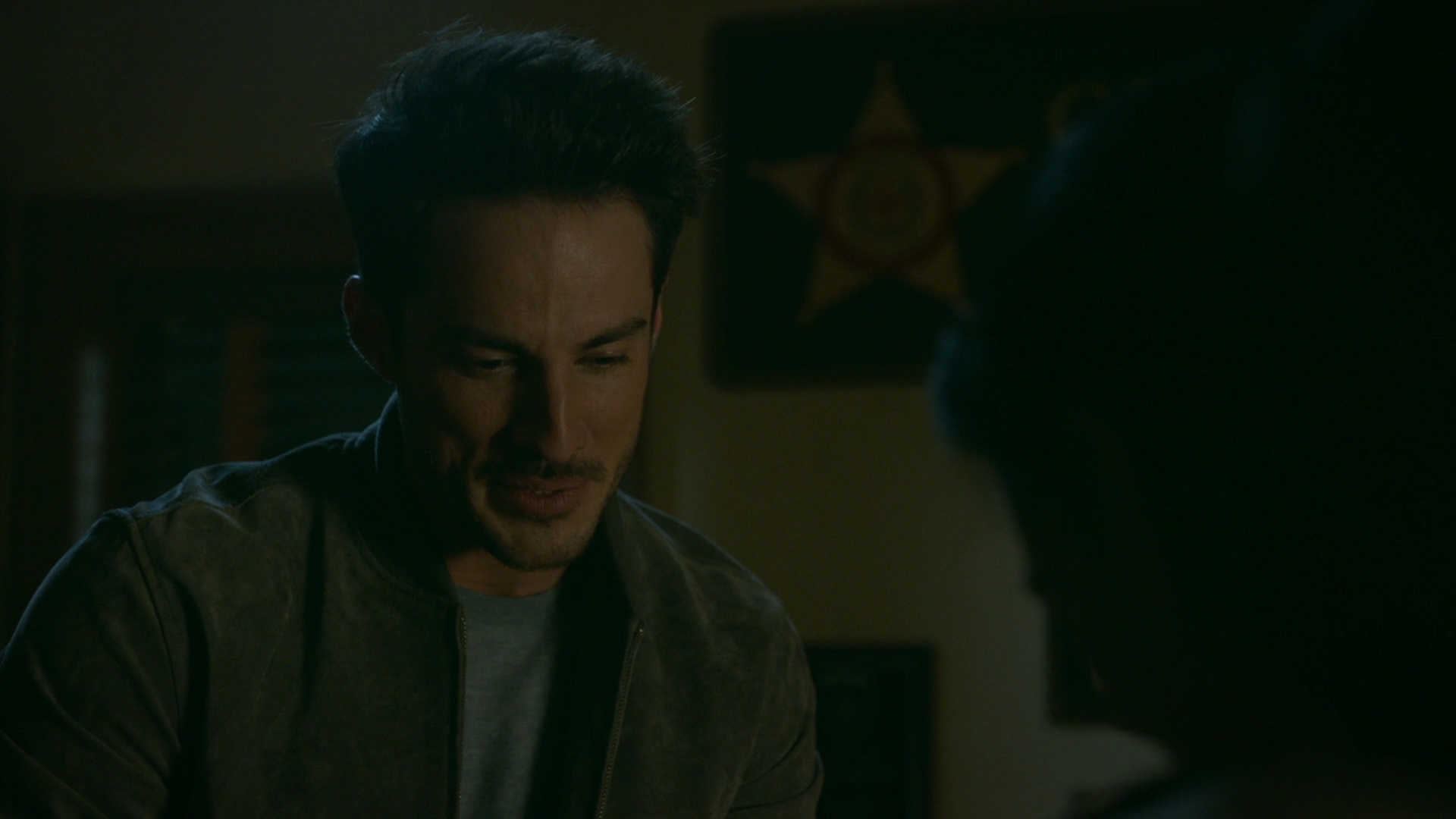 VampireDiariesWorld-dot-nl_RoswellNewMexico2x04-1930.jpg