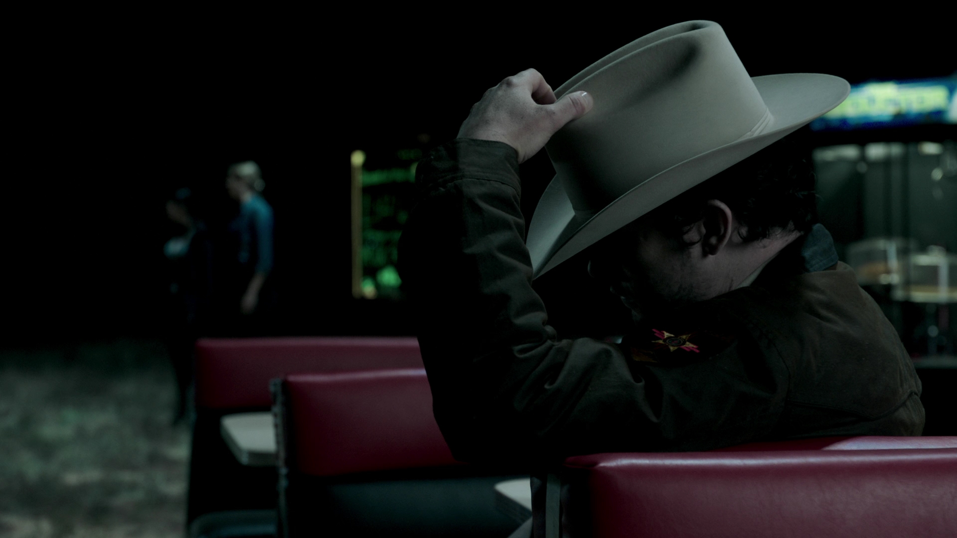 VampireDiariesWorld-dot-nl_RoswellNewMexico2x05-1183.jpg