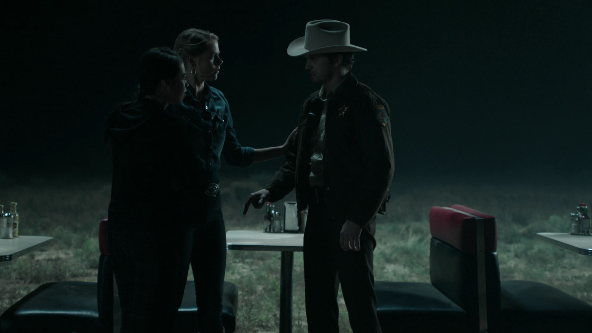 VampireDiariesWorld-dot-nl_RoswellNewMexico2x05-1371.jpg