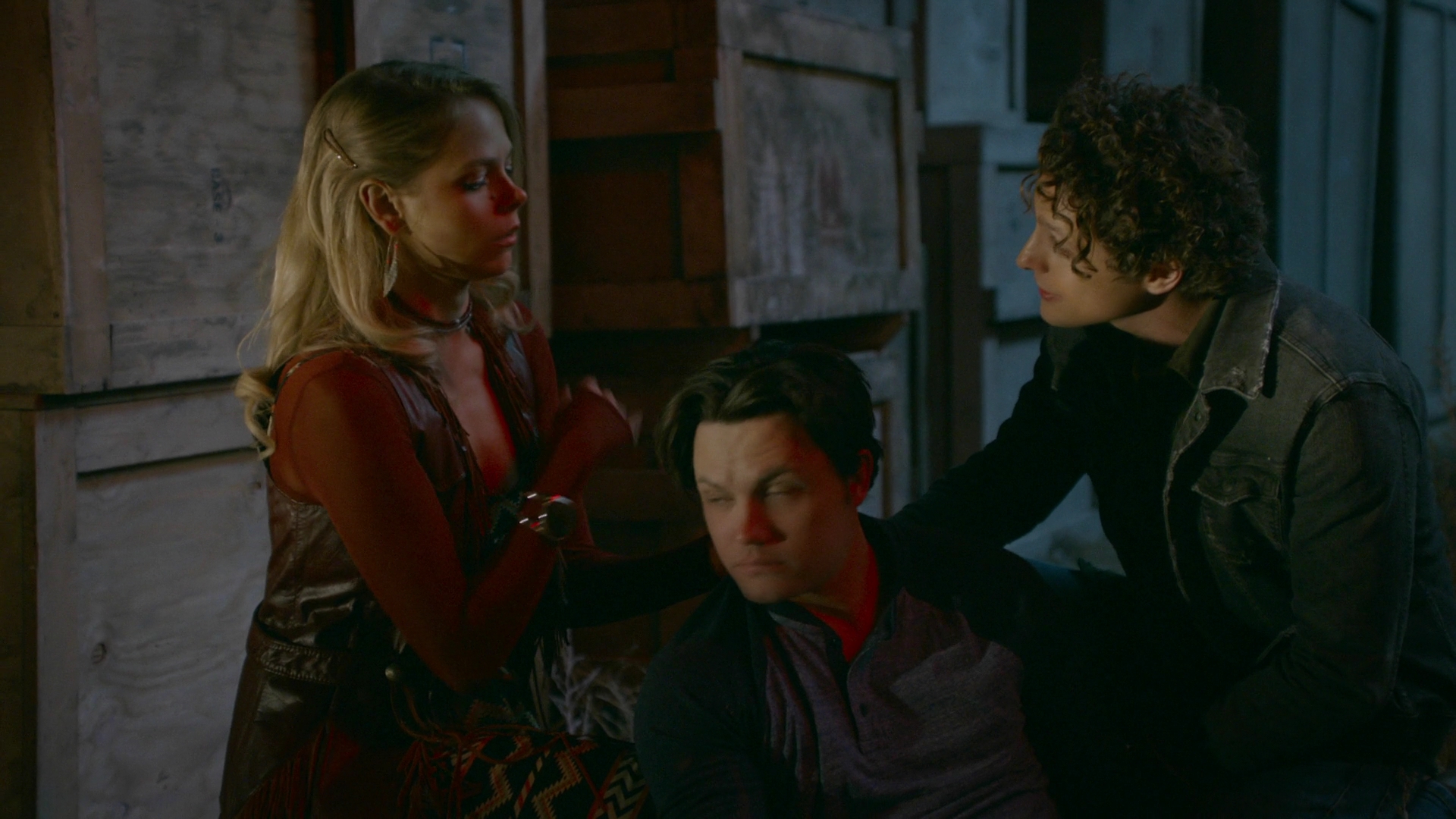VampireDiariesWorld-dot-nl_RoswellNewMexico2x05-1470.jpg