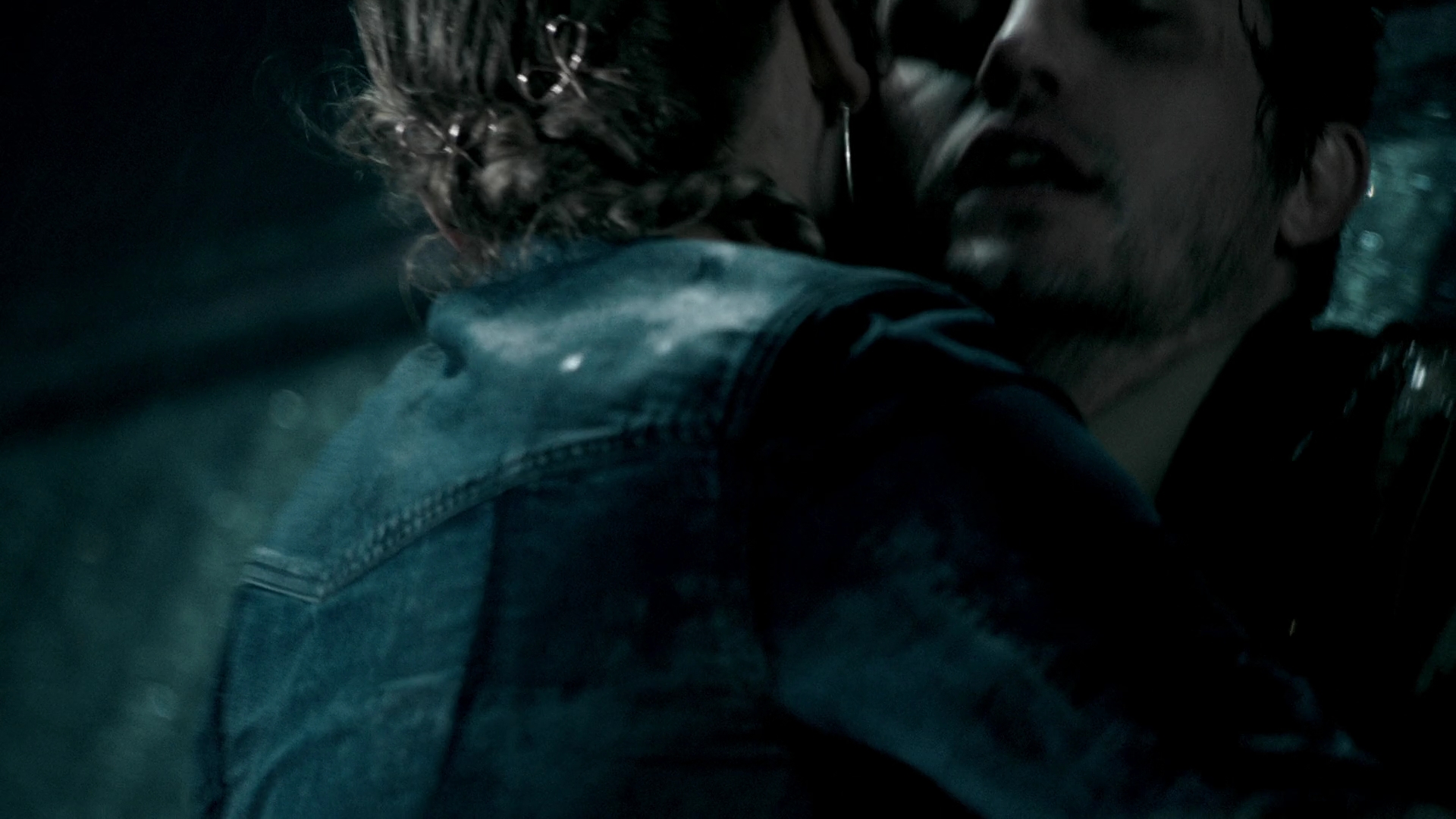 VampireDiariesWorld-dot-nl_RoswellNewMexico2x05-2422.jpg