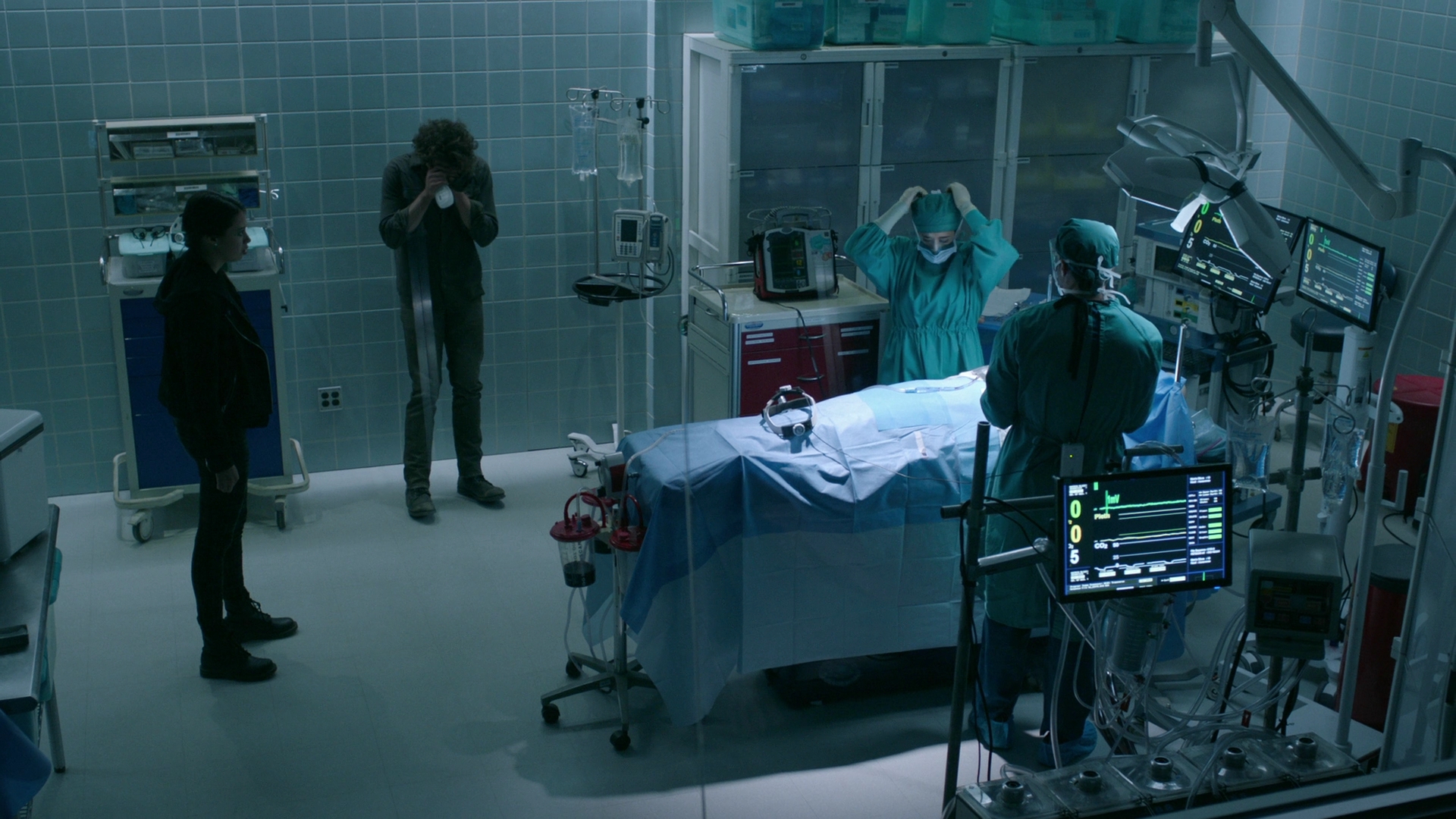 VampireDiariesWorld-dot-nl_RoswellNewMexico2x05-2457.jpg