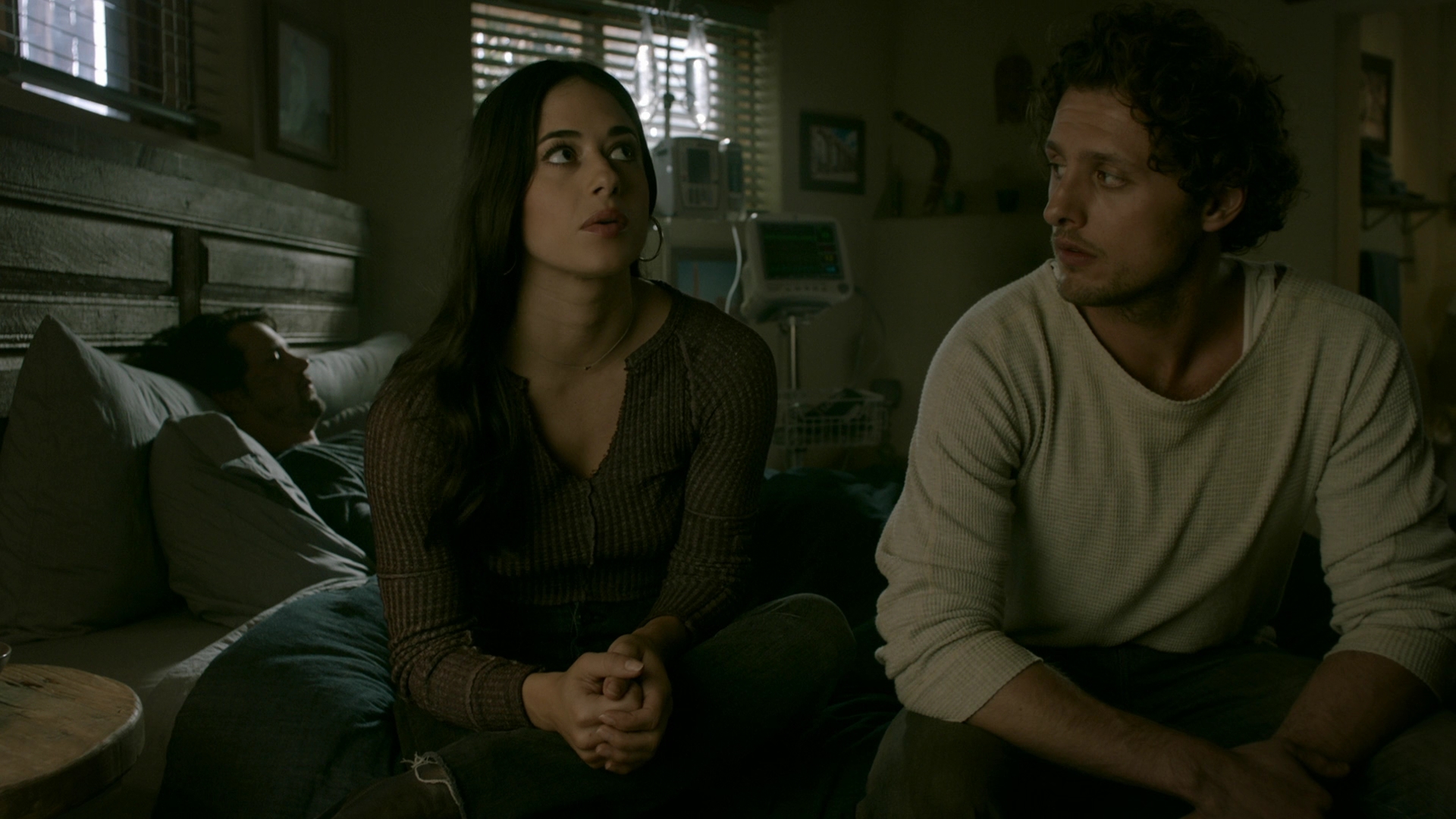 VampireDiariesWorld-dot-nl_RoswellNewMexico2x05-2535.jpg