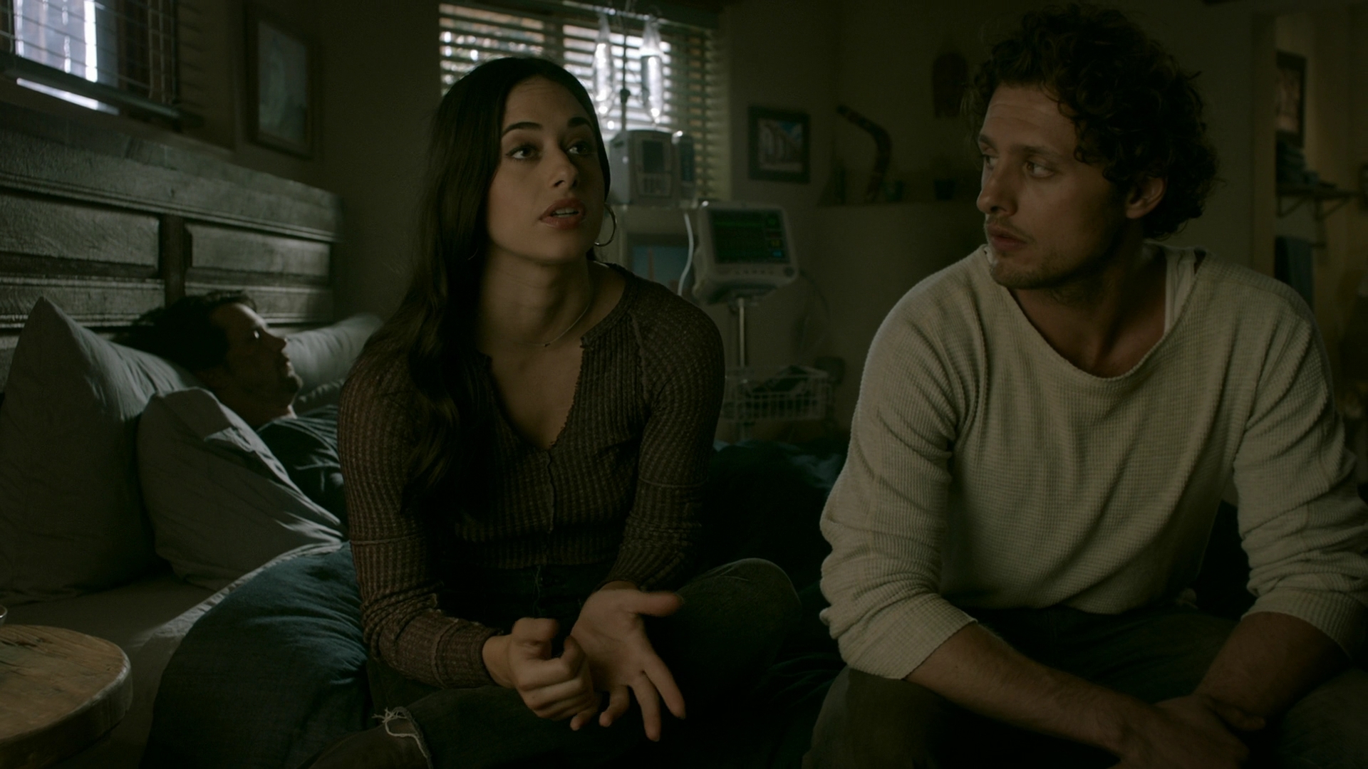 VampireDiariesWorld-dot-nl_RoswellNewMexico2x05-2536.jpg