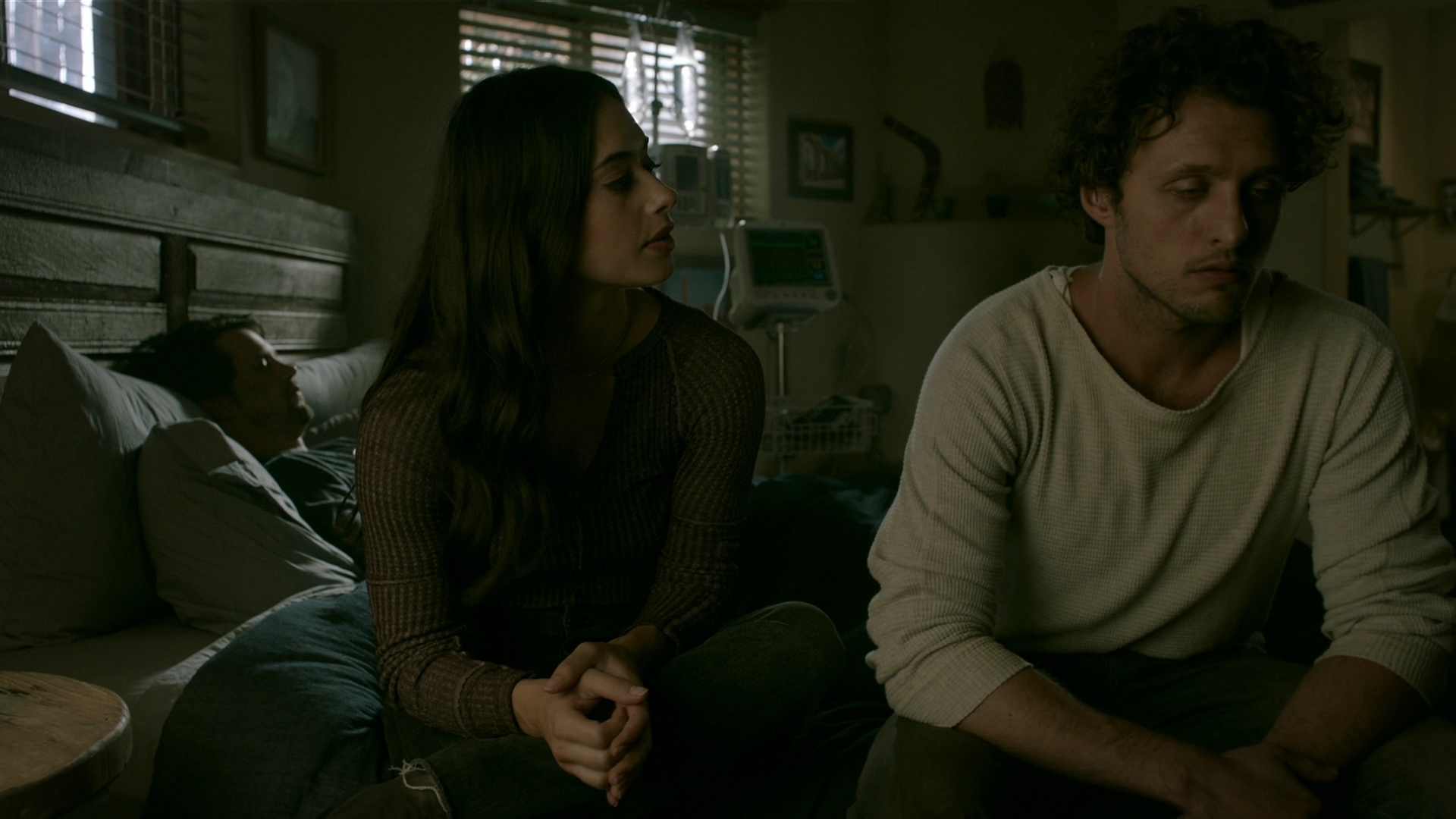 VampireDiariesWorld-dot-nl_RoswellNewMexico2x05-2538.jpg