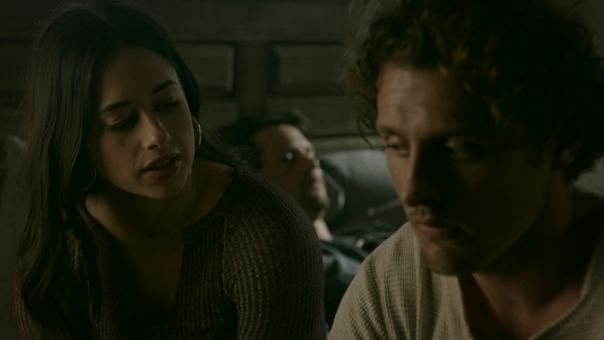 VampireDiariesWorld-dot-nl_RoswellNewMexico2x05-2540.jpg