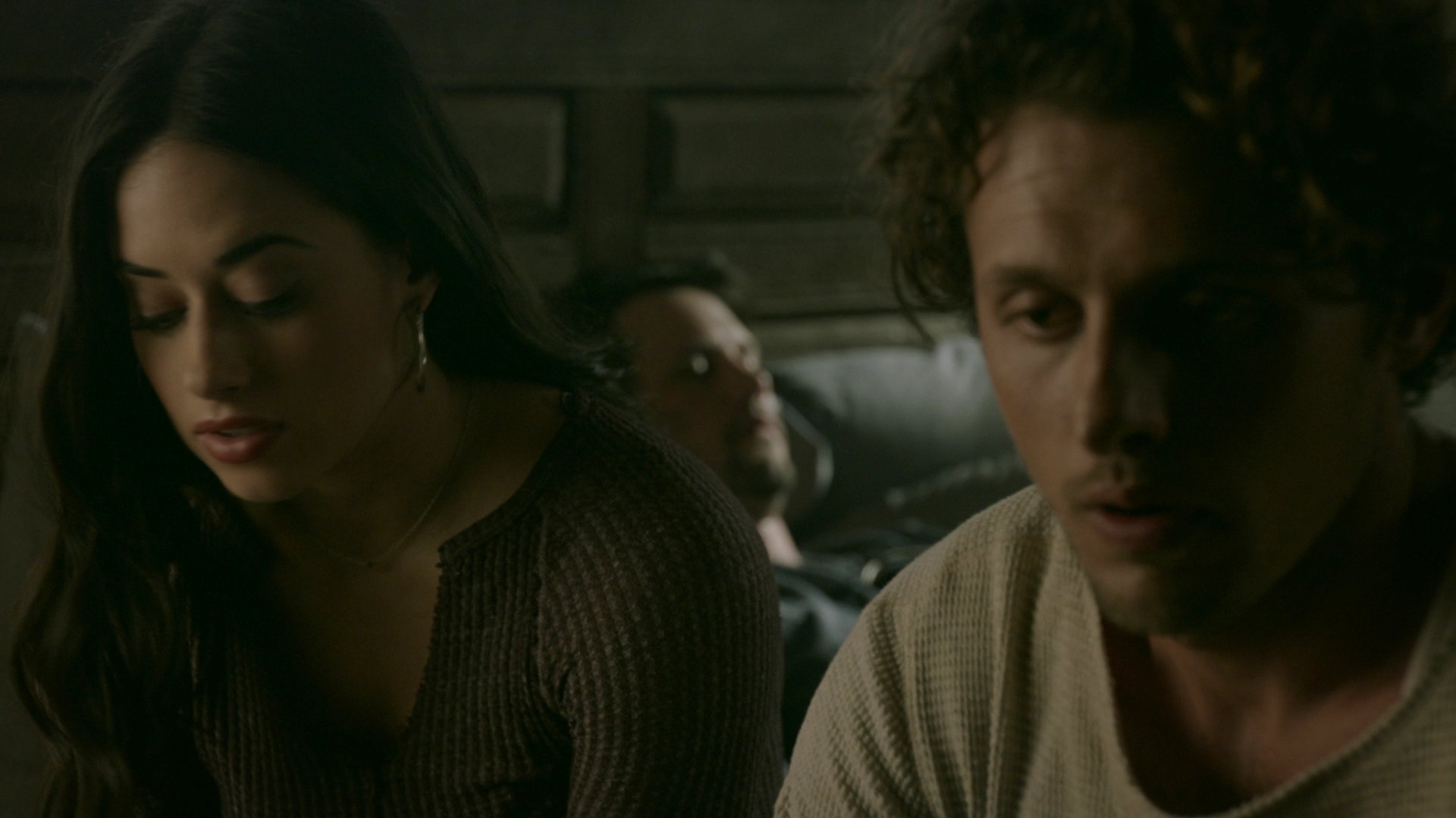 VampireDiariesWorld-dot-nl_RoswellNewMexico2x05-2543.jpg