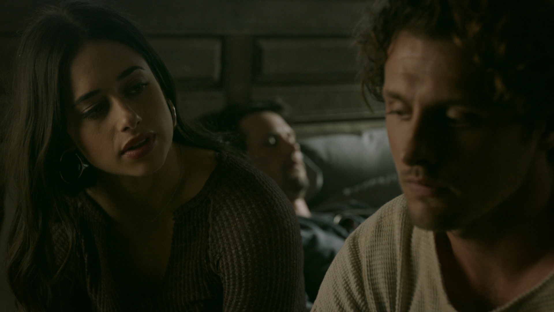 VampireDiariesWorld-dot-nl_RoswellNewMexico2x05-2549.jpg