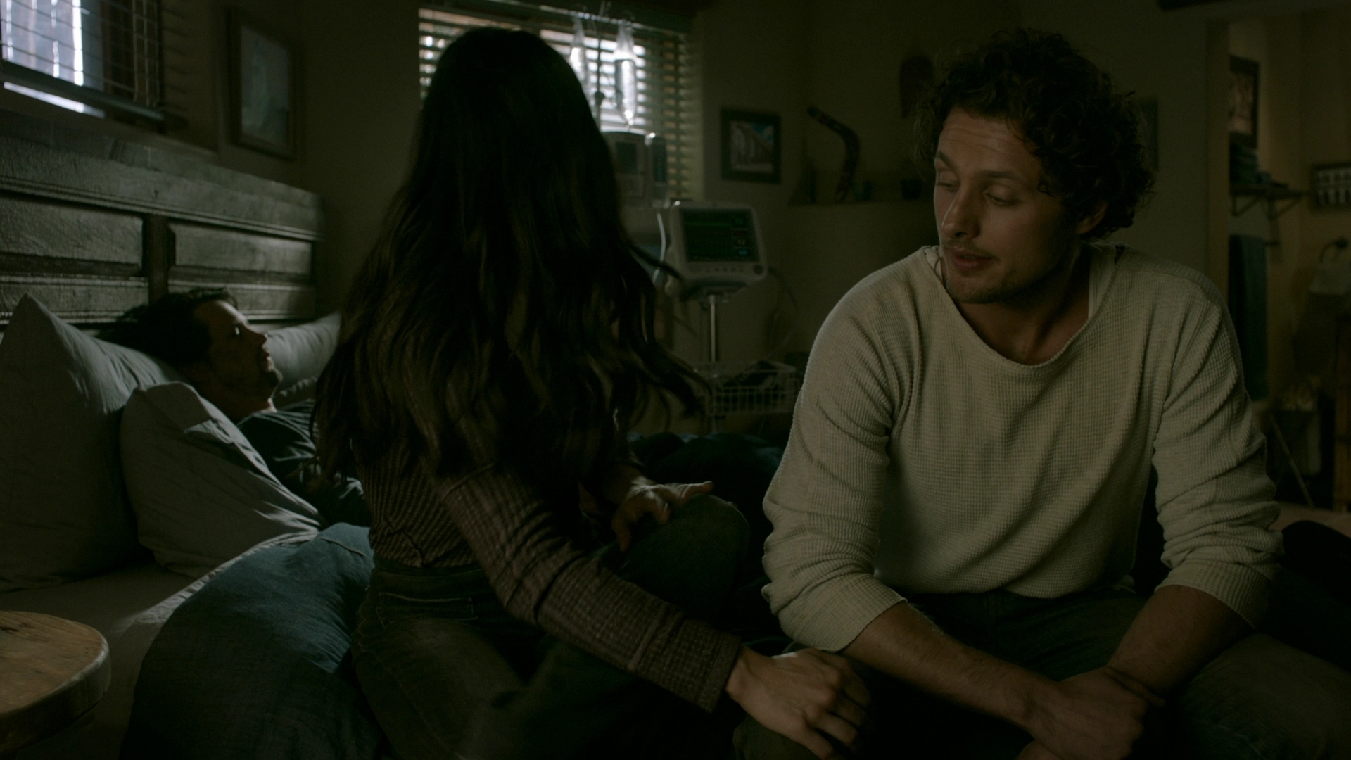 VampireDiariesWorld-dot-nl_RoswellNewMexico2x05-2559.jpg