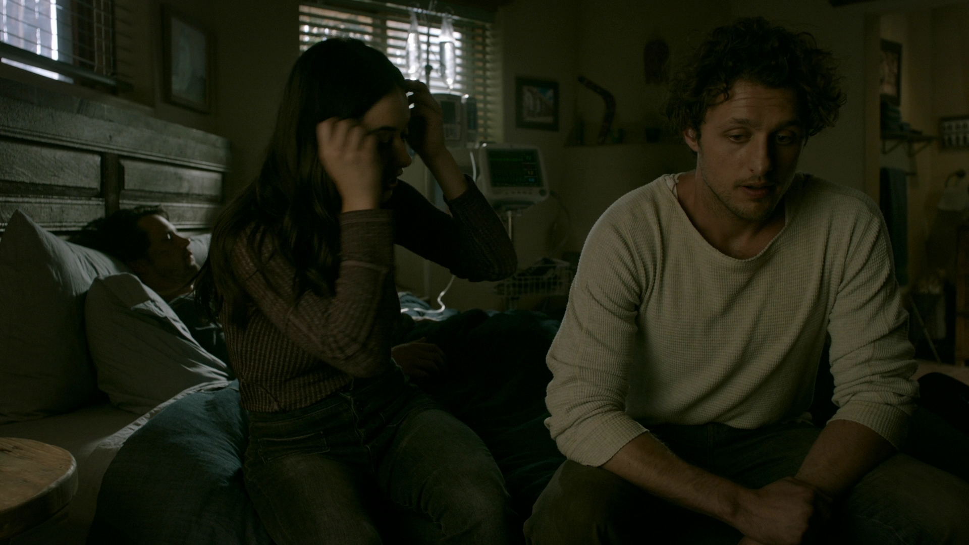 VampireDiariesWorld-dot-nl_RoswellNewMexico2x05-2561.jpg