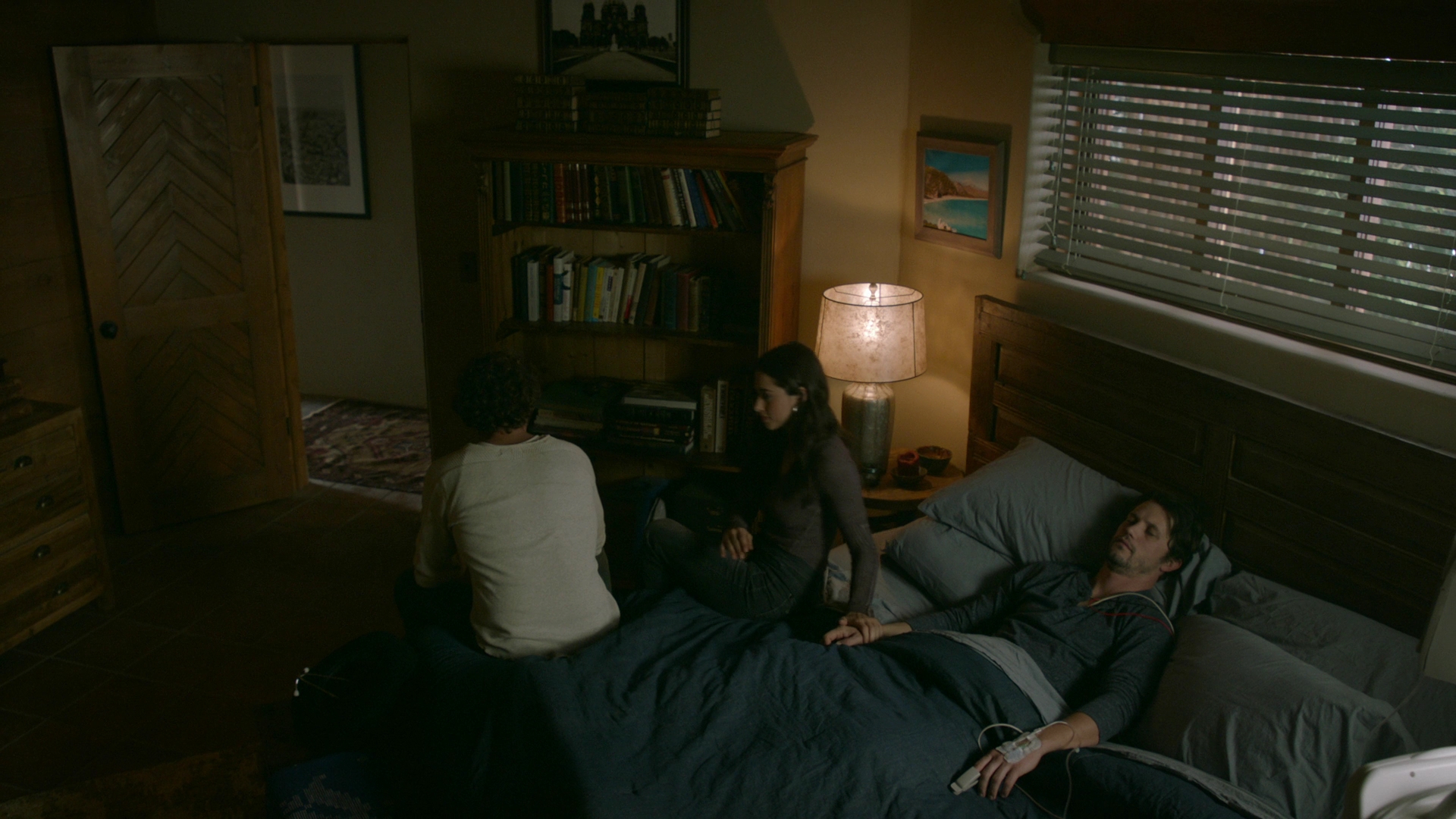 VampireDiariesWorld-dot-nl_RoswellNewMexico2x05-2577.jpg
