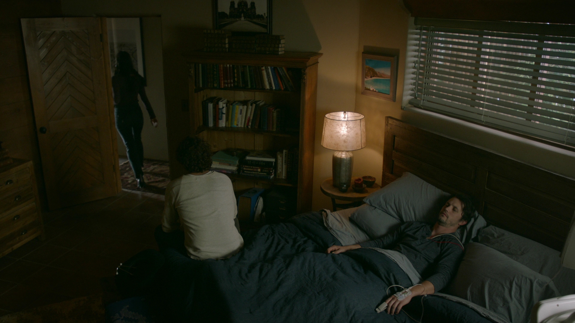 VampireDiariesWorld-dot-nl_RoswellNewMexico2x05-2581.jpg