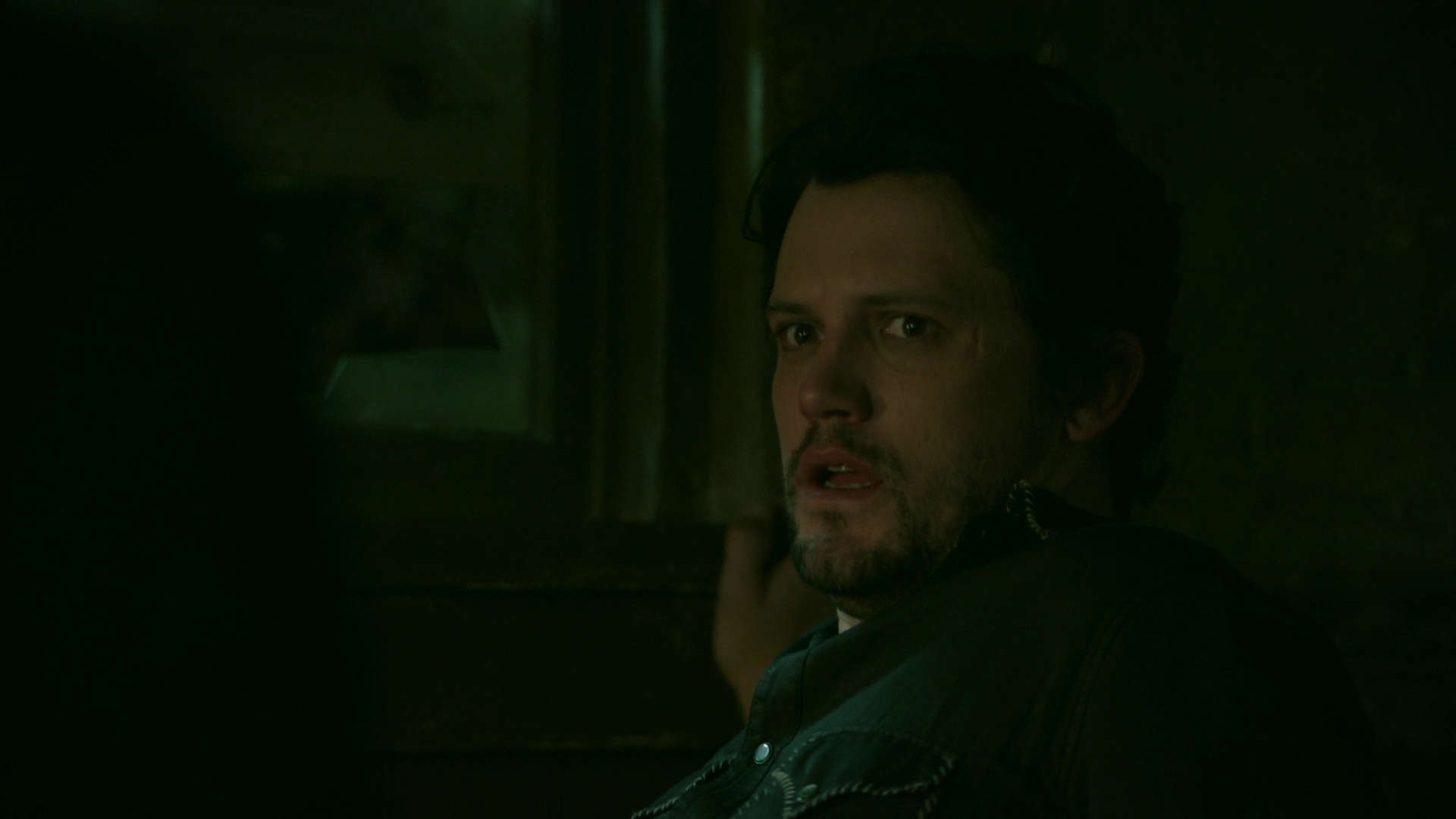 VampireDiariesWorld-dot-nl_RoswellNewMexico2x05-2772.jpg