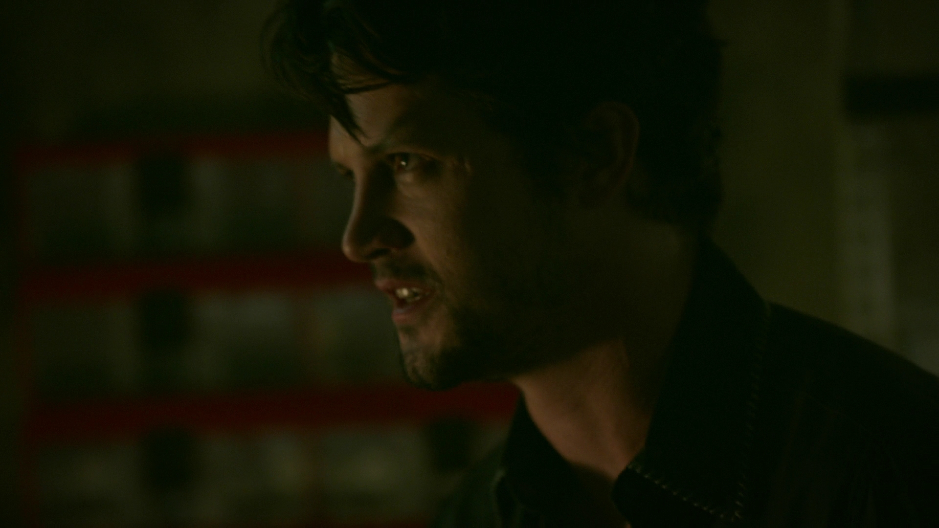 VampireDiariesWorld-dot-nl_RoswellNewMexico2x05-2801.jpg