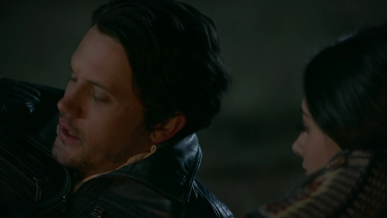 vampirediariesWorld-dot-nl_RoswellNewMexico2x06-1360.jpg