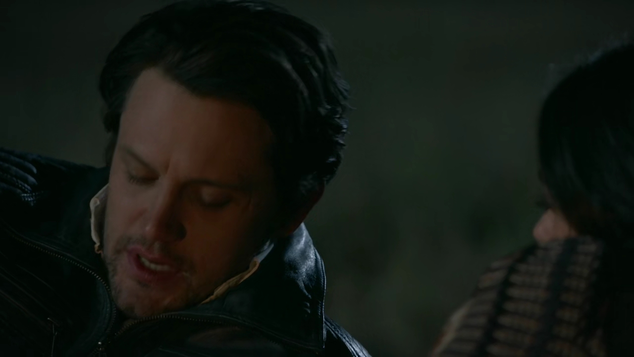 vampirediariesWorld-dot-nl_RoswellNewMexico2x06-1403.jpg