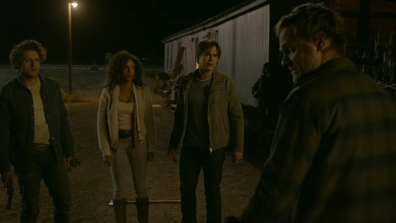 vampirediariesWorld-dot-nl_RoswellNewMexico2x06-1919.jpg