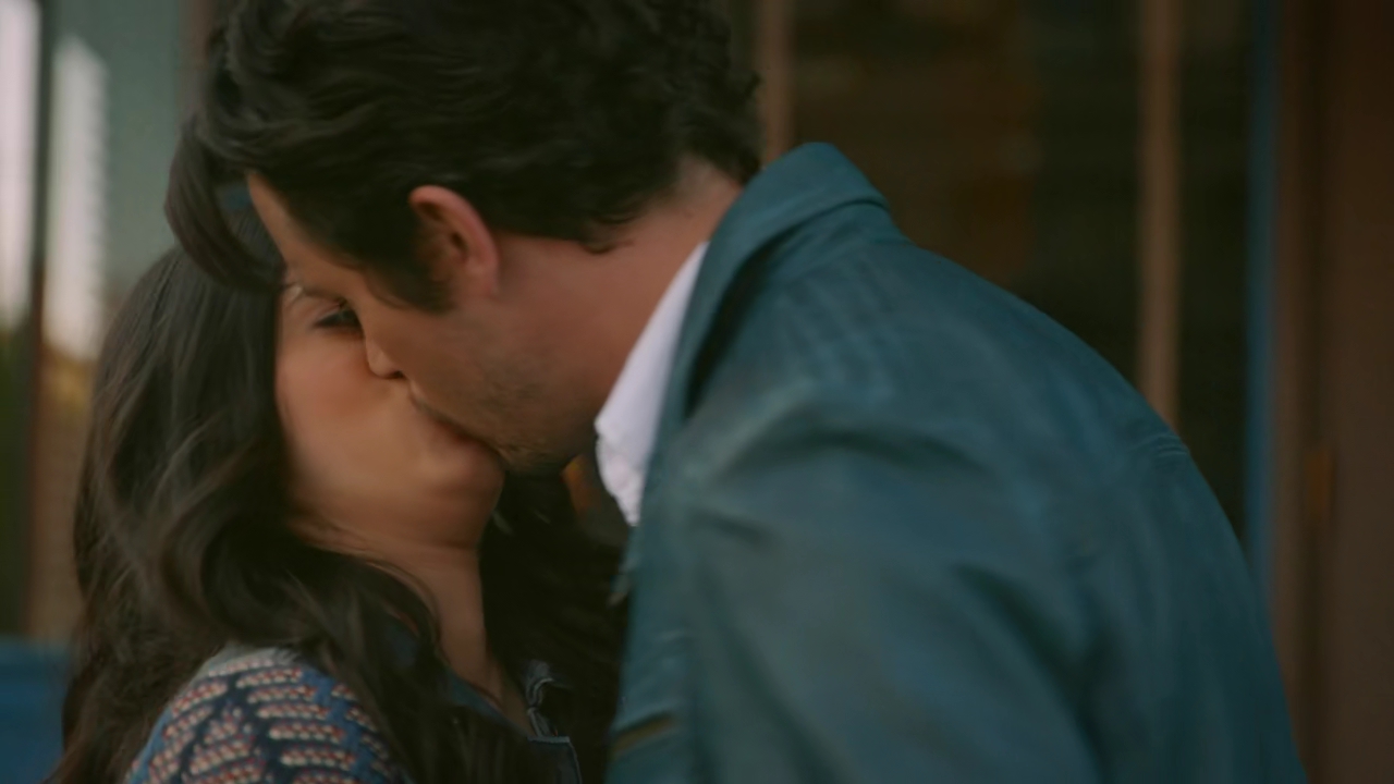 vampirediariesWorld-dot-nl_RoswellNewMexico2x06-2410.jpg