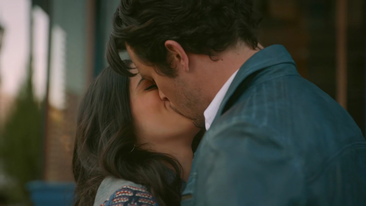 vampirediariesWorld-dot-nl_RoswellNewMexico2x06-2412.jpg