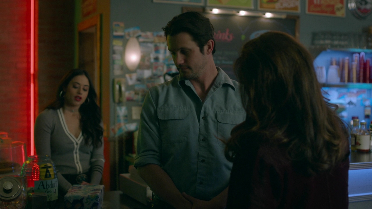 vampirediariesWorld-dot-nl_RoswellNewMexico2x07-0709.jpg
