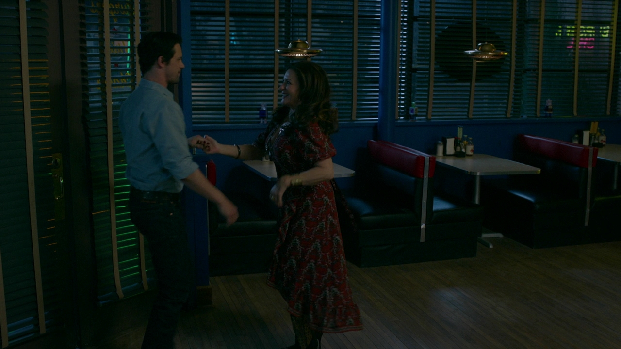 vampirediariesWorld-dot-nl_RoswellNewMexico2x07-1020.jpg