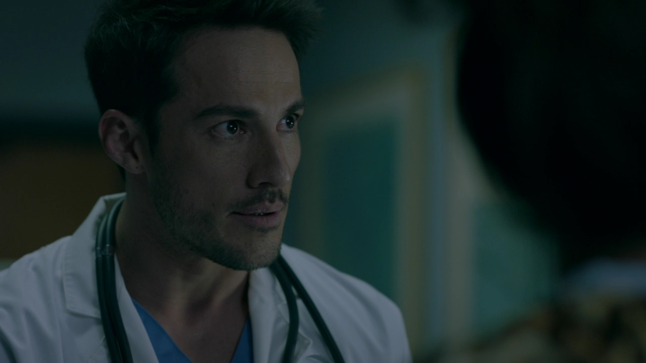 vampirediariesWorld-dot-nl_RoswellNewMexico2x07-1211.jpg