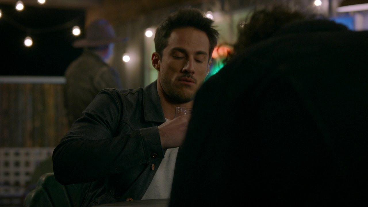 vampirediariesWorld-dot-nl_RoswellNewMexico2x07-1877.jpg