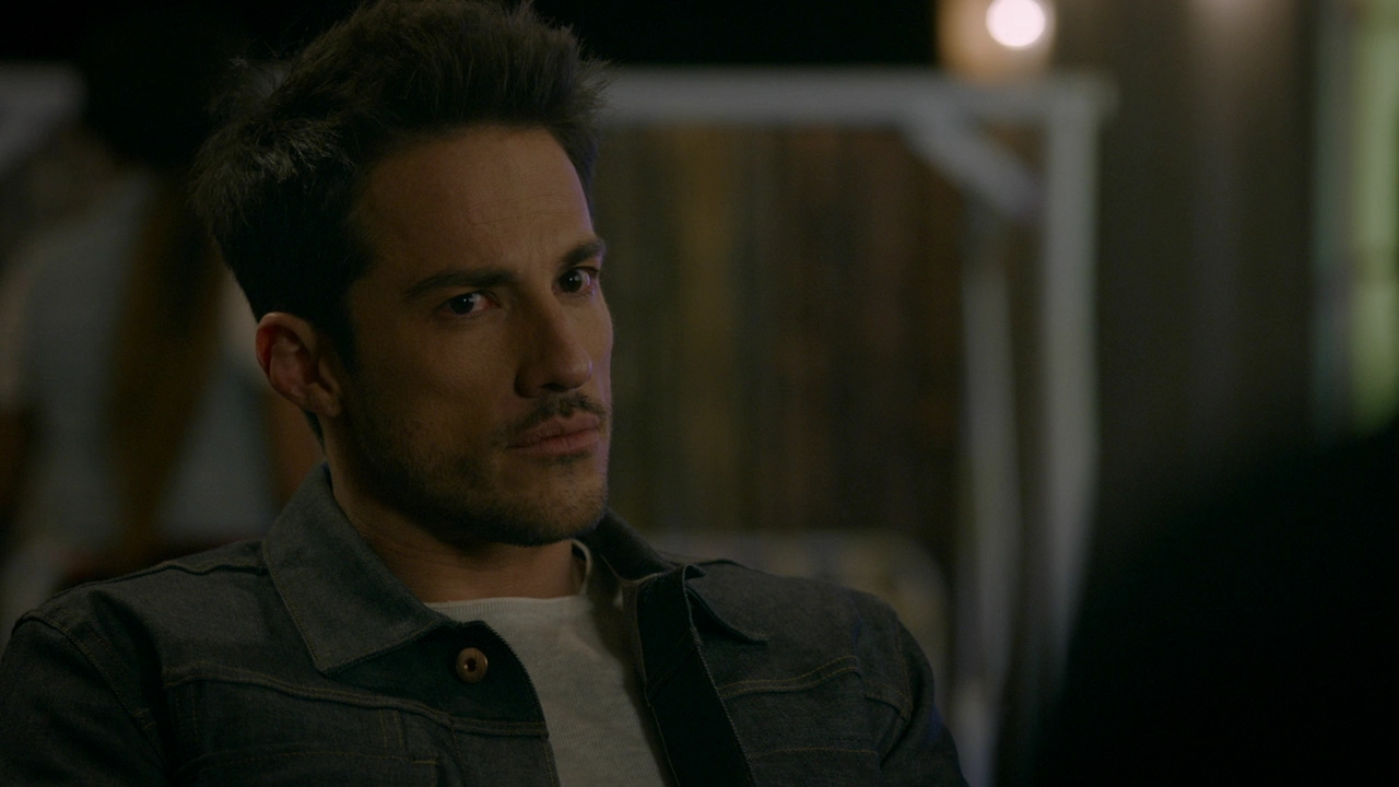 vampirediariesWorld-dot-nl_RoswellNewMexico2x07-1898.jpg