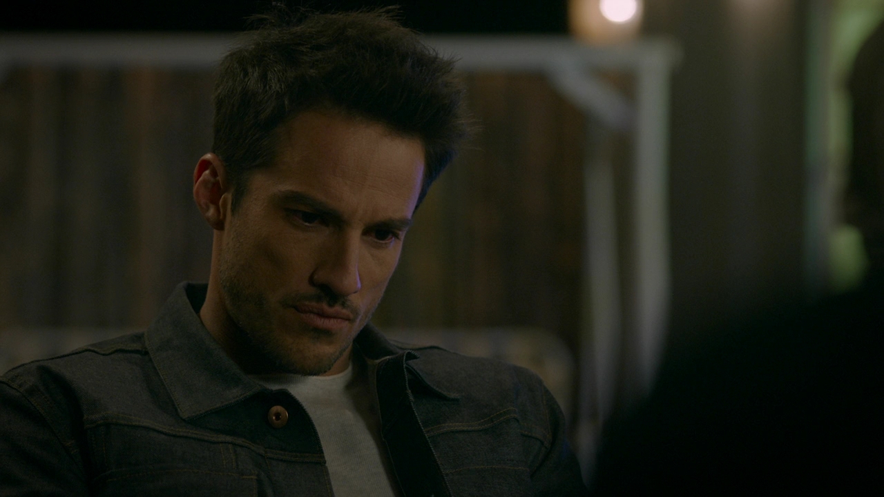 vampirediariesWorld-dot-nl_RoswellNewMexico2x07-1909.jpg