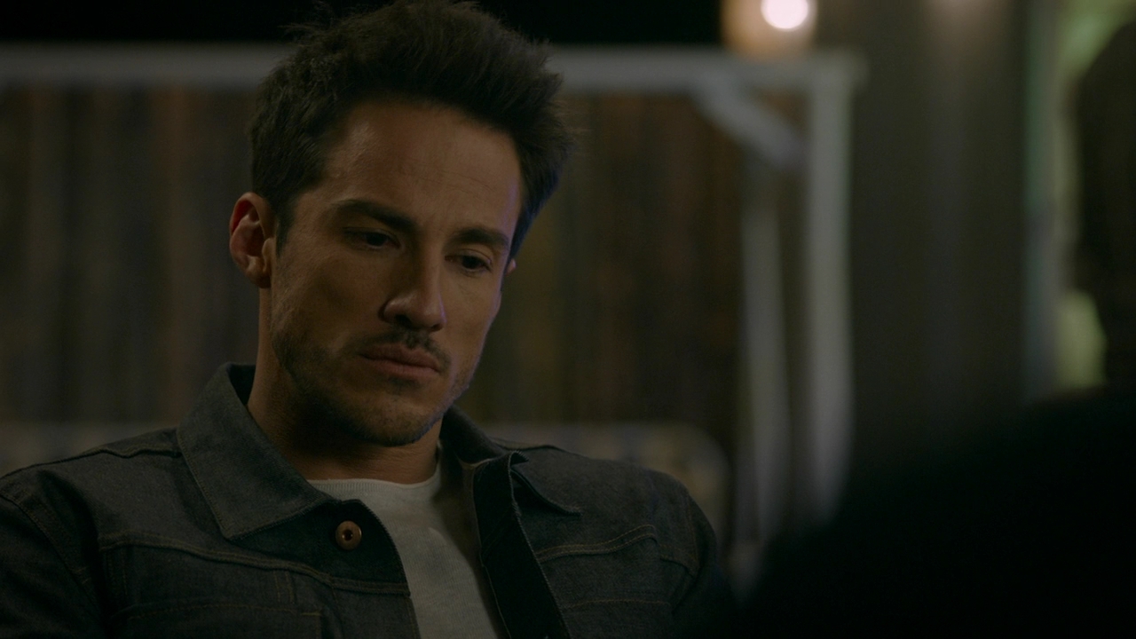 vampirediariesWorld-dot-nl_RoswellNewMexico2x07-1915.jpg