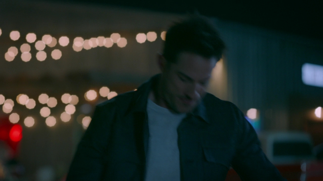 vampirediariesWorld-dot-nl_RoswellNewMexico2x07-1962.jpg